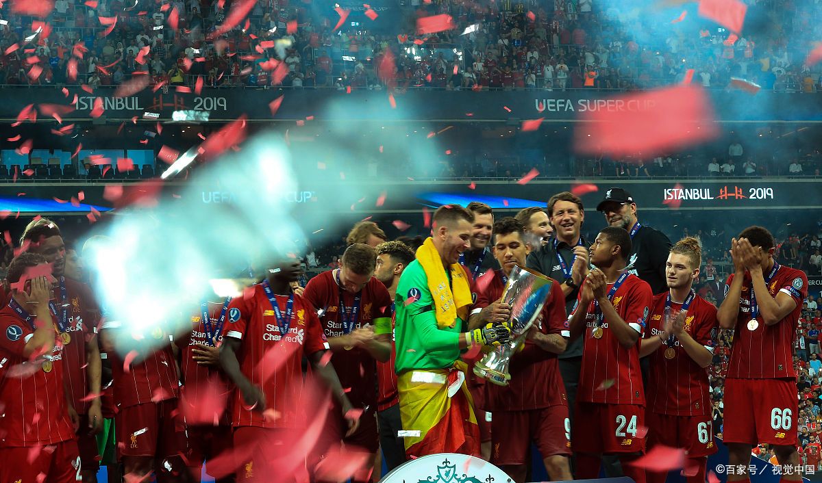 欧洲足坛精英相聚，赛场如火如荼