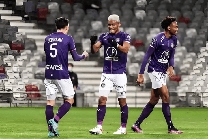 摩纳哥逆转图卢兹，客场取得首胜的简单介绍