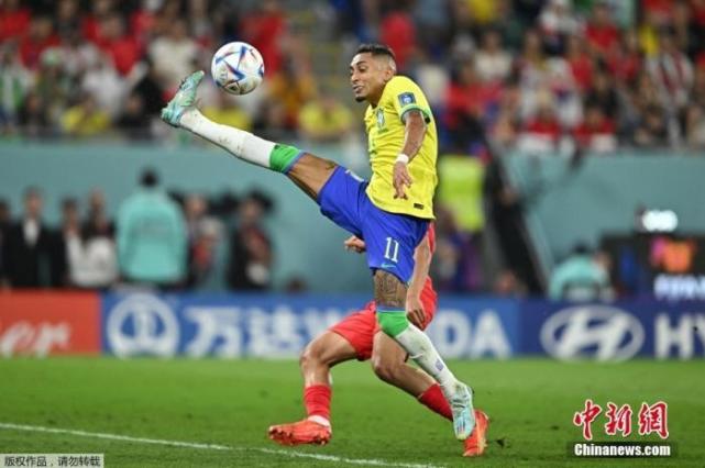 直击现场！杯赛中日本队如何完成爆冷取胜？