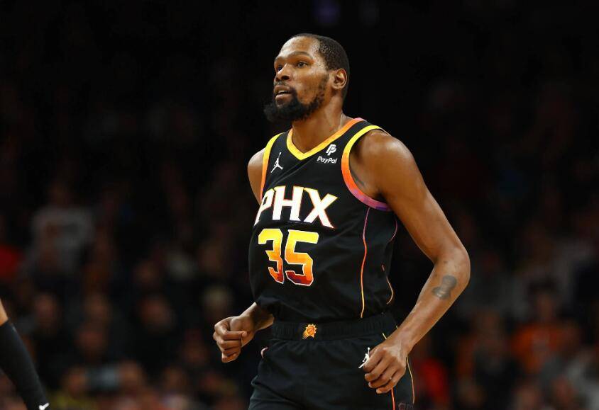 欧文惊艳全场，杜兰特助攻爆棚，76人逆转取胜！