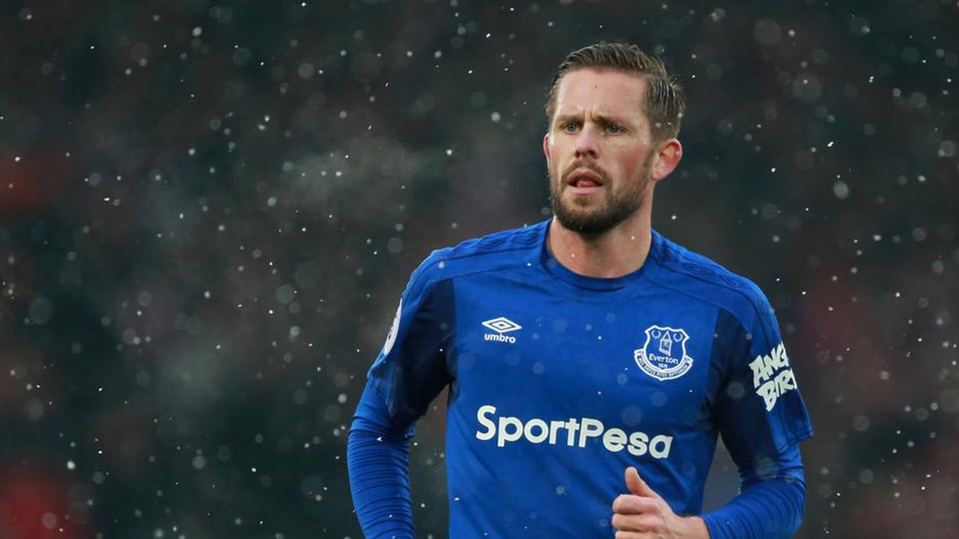 阿扎伦卡重要时刻最后时刻胜出,拜仁带队取胜!上演精彩一战